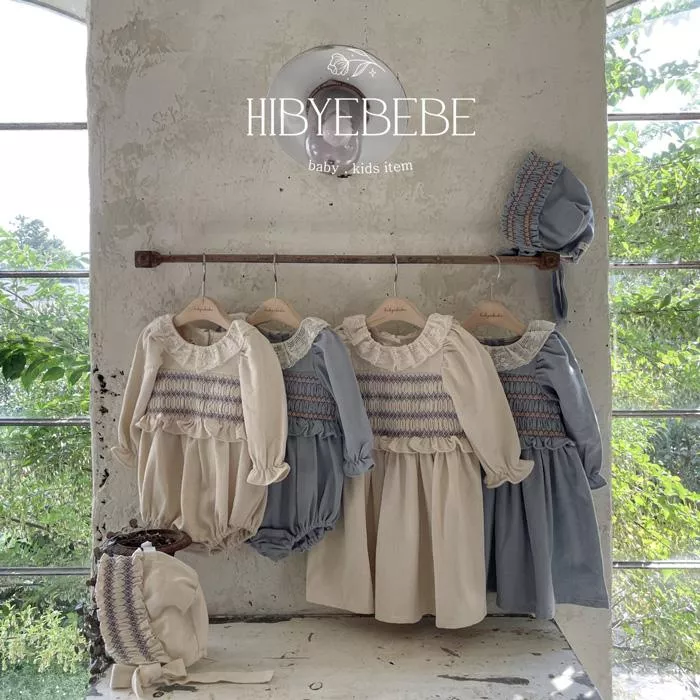 古典蕾絲領包屁.連身裙(兩色)