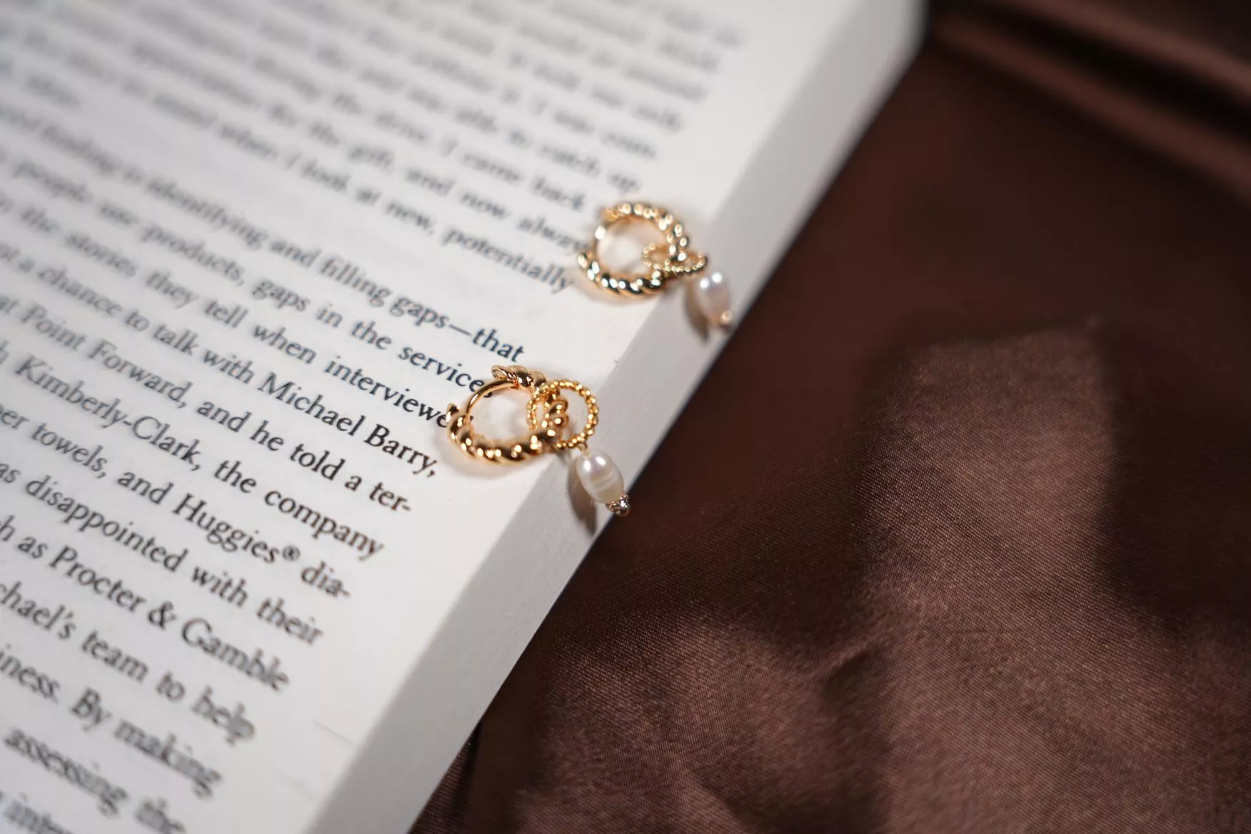 【編織浪漫】兩穿式復古麻花珍珠耳環