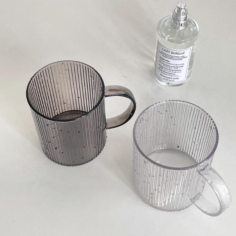 條紋漱口杯