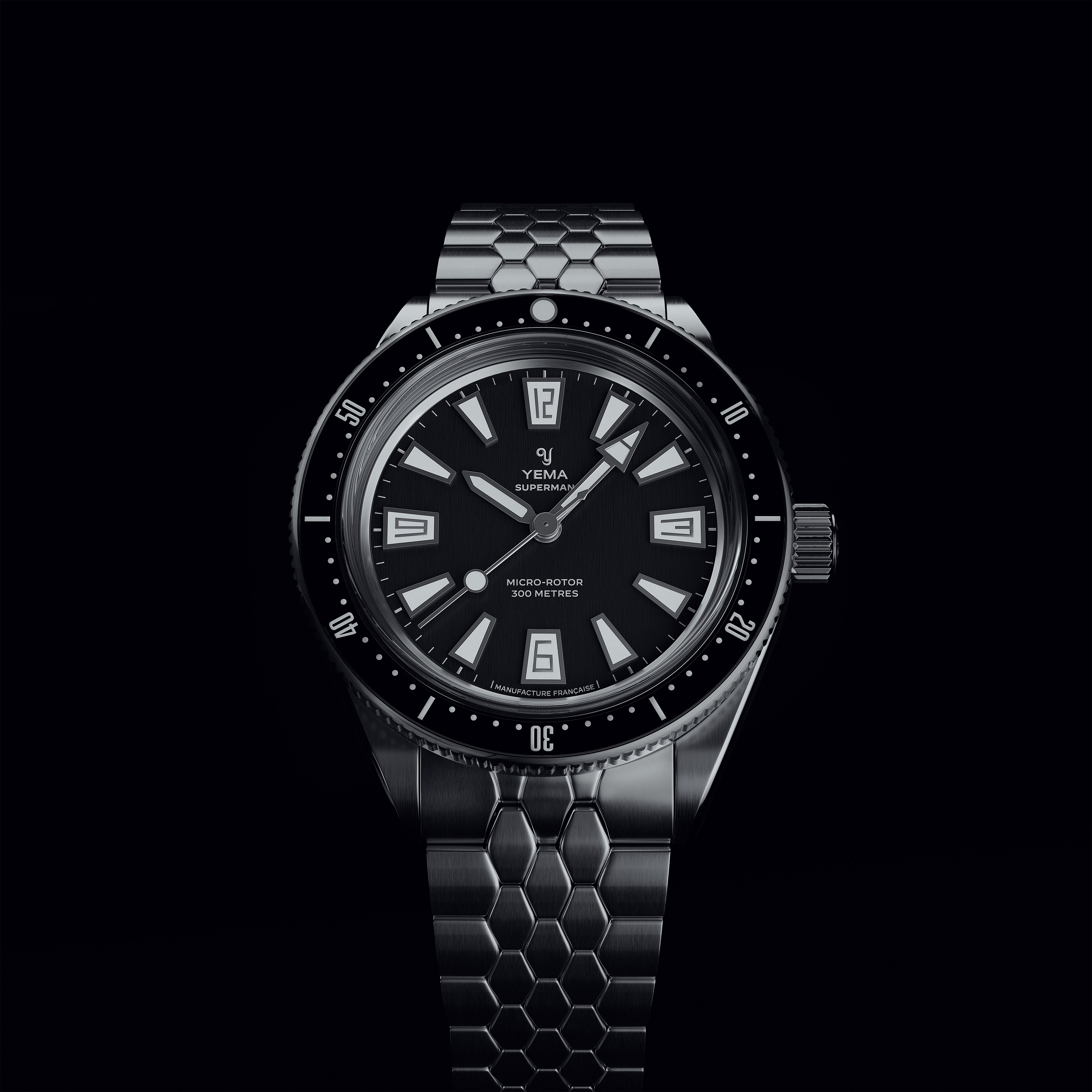 自製機芯Skin Diver CMM.20 曜石黑