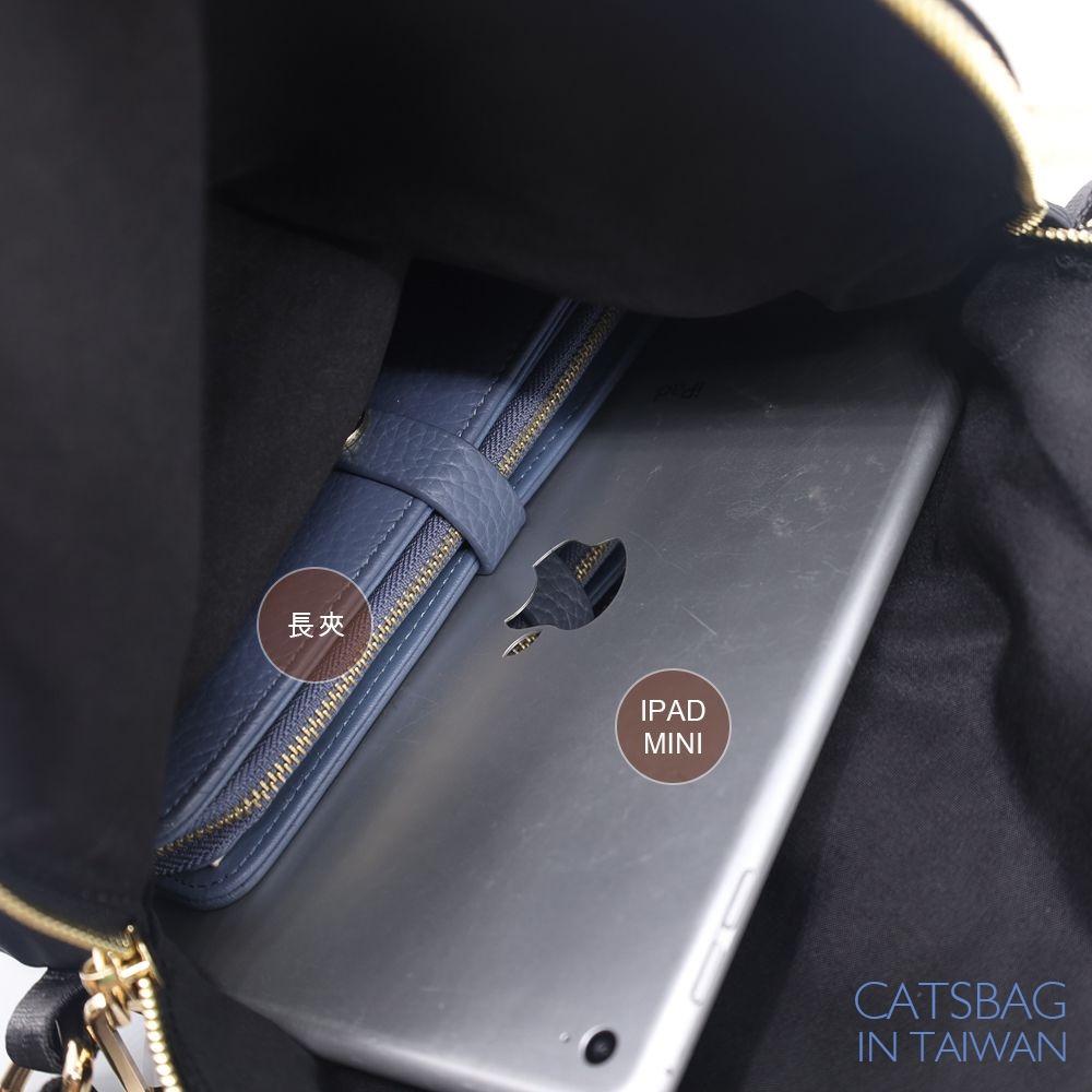 現貨👍純色掀蓋斜背包 尼龍斜背包 斜垮包 女生側背包  29721 | Catsbag Shop