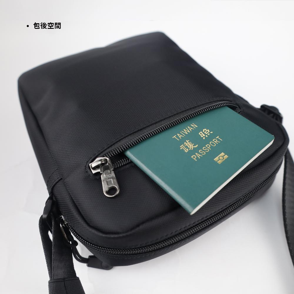 SPYWALK 街頭潮流質感隨身斜背包 8062