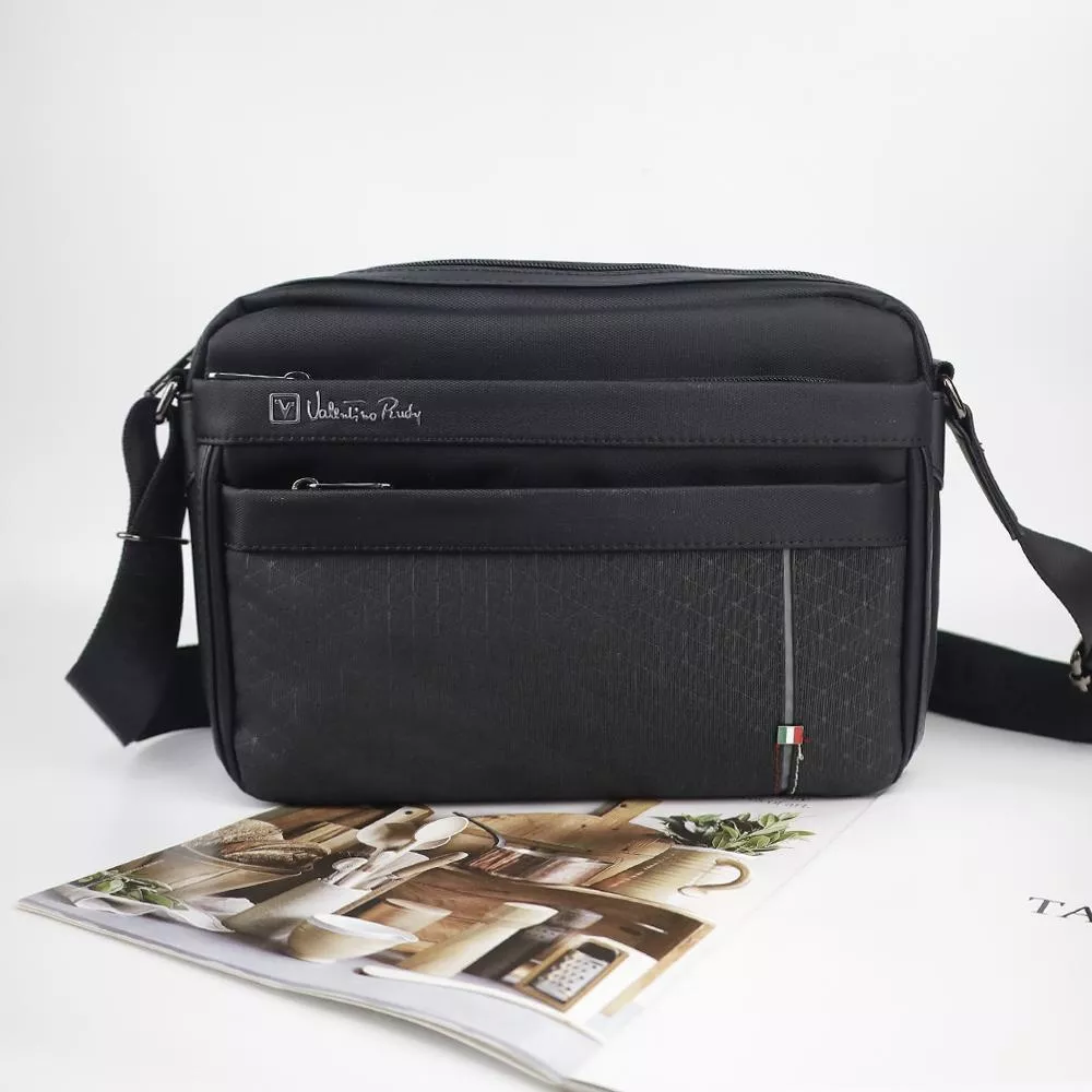 范倫鐵諾Valentino硬挺尼龍多格層斜背包  側背包   1856