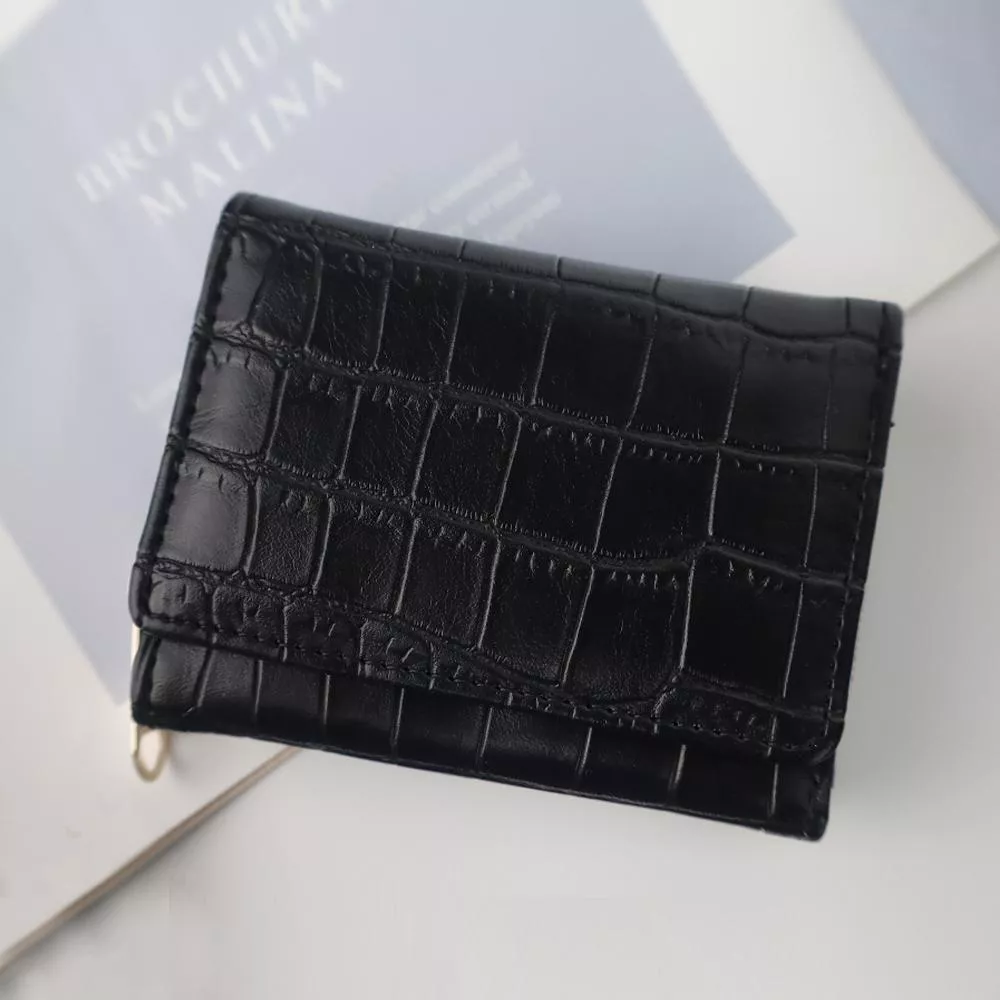 時尚壓紋皮革雙折短夾 0021