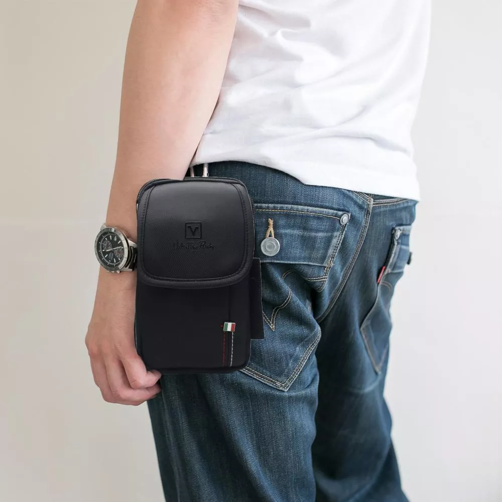 VALENTINO RUDY 經典機能隨身手機包 斜背包 腰掛包 9047