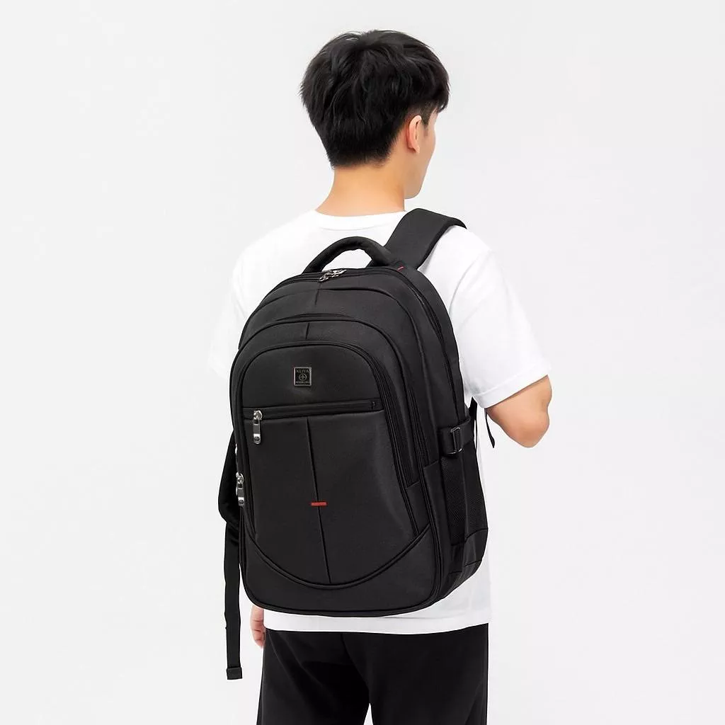 商務時尚 KLIYA WANELCMA 超大容量後背包 YT022820