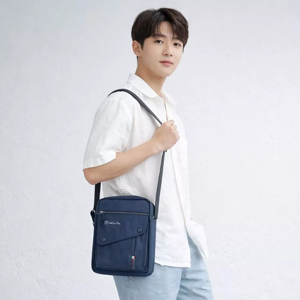 Valentino Rudy 范倫鐵諾 曜影城市斜背包 1989