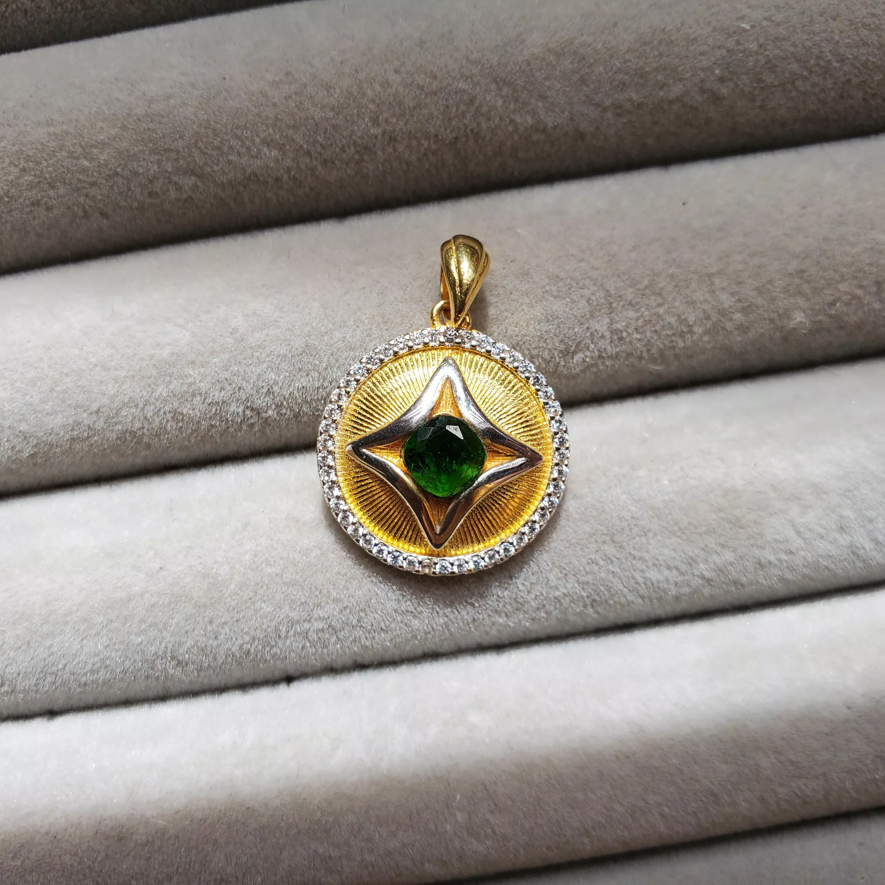 透輝石｜S925純銀吊墜｜不含鍊