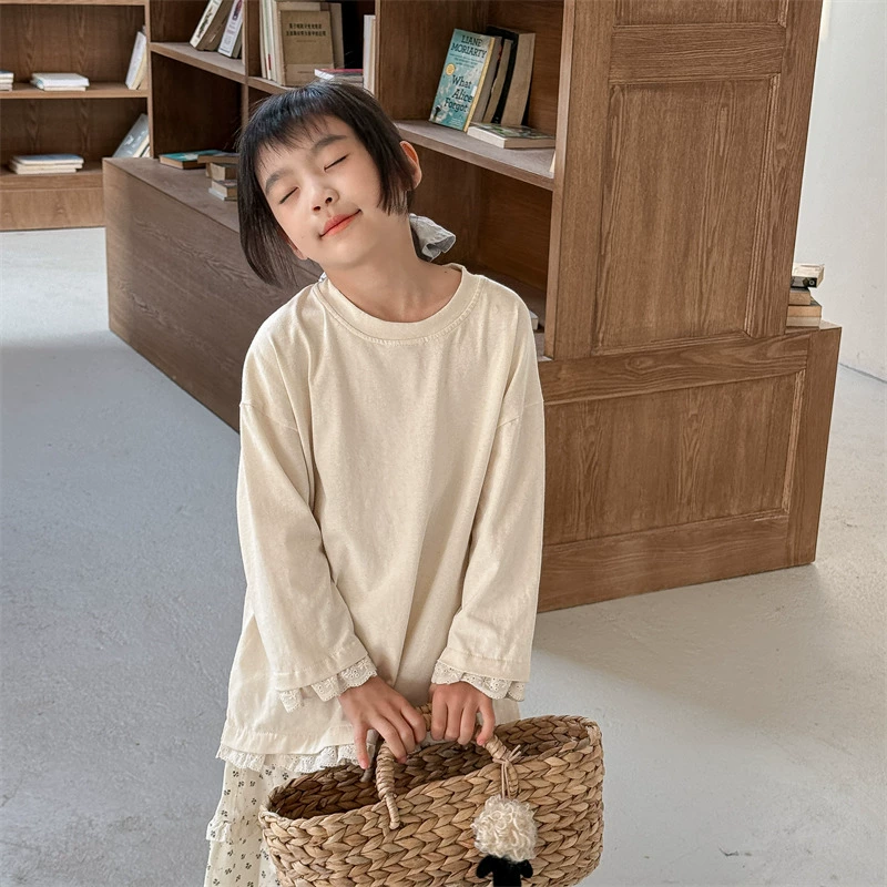 韓版簍空花邊T-Shirt