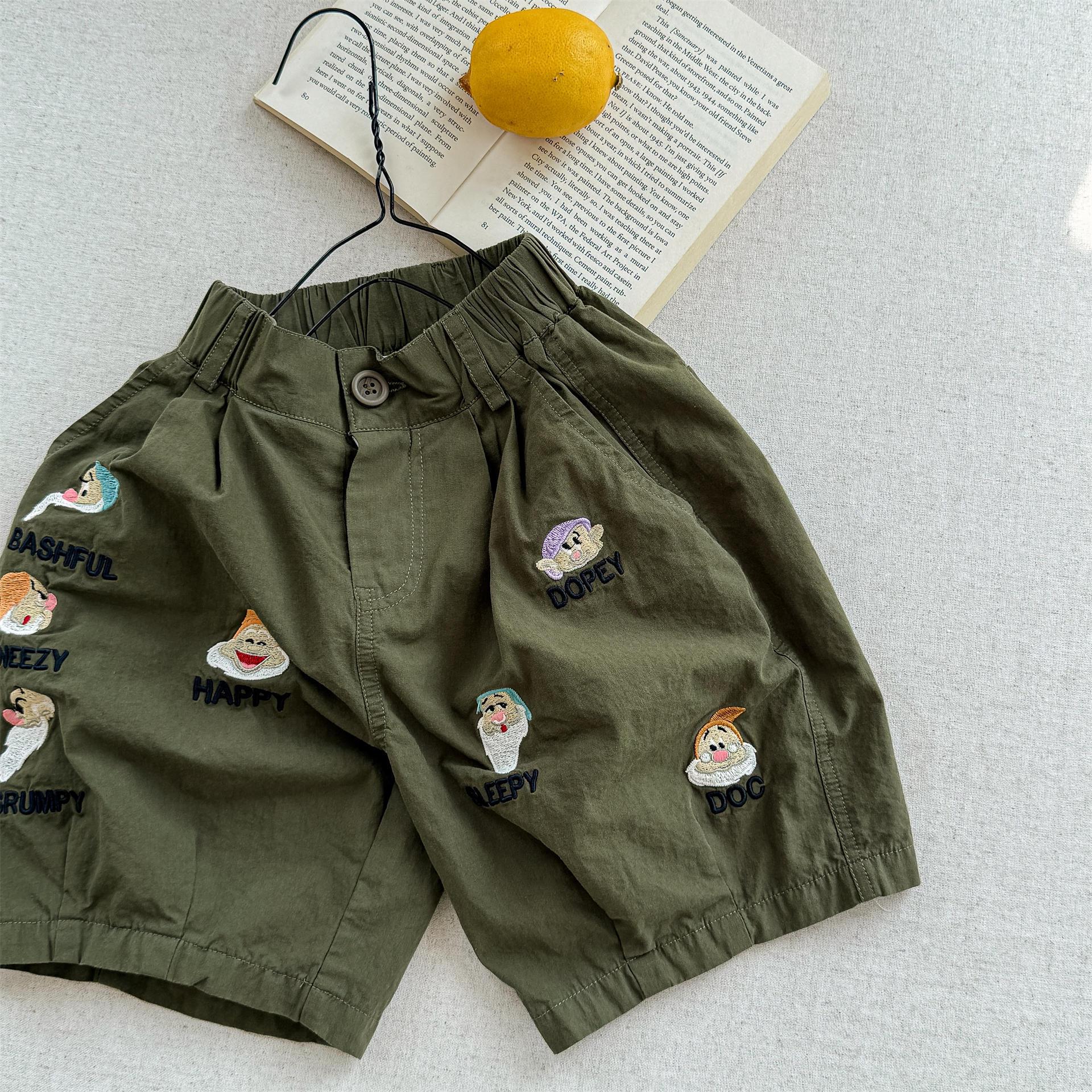 韓系小矮人刺繡水洗棉五分褲