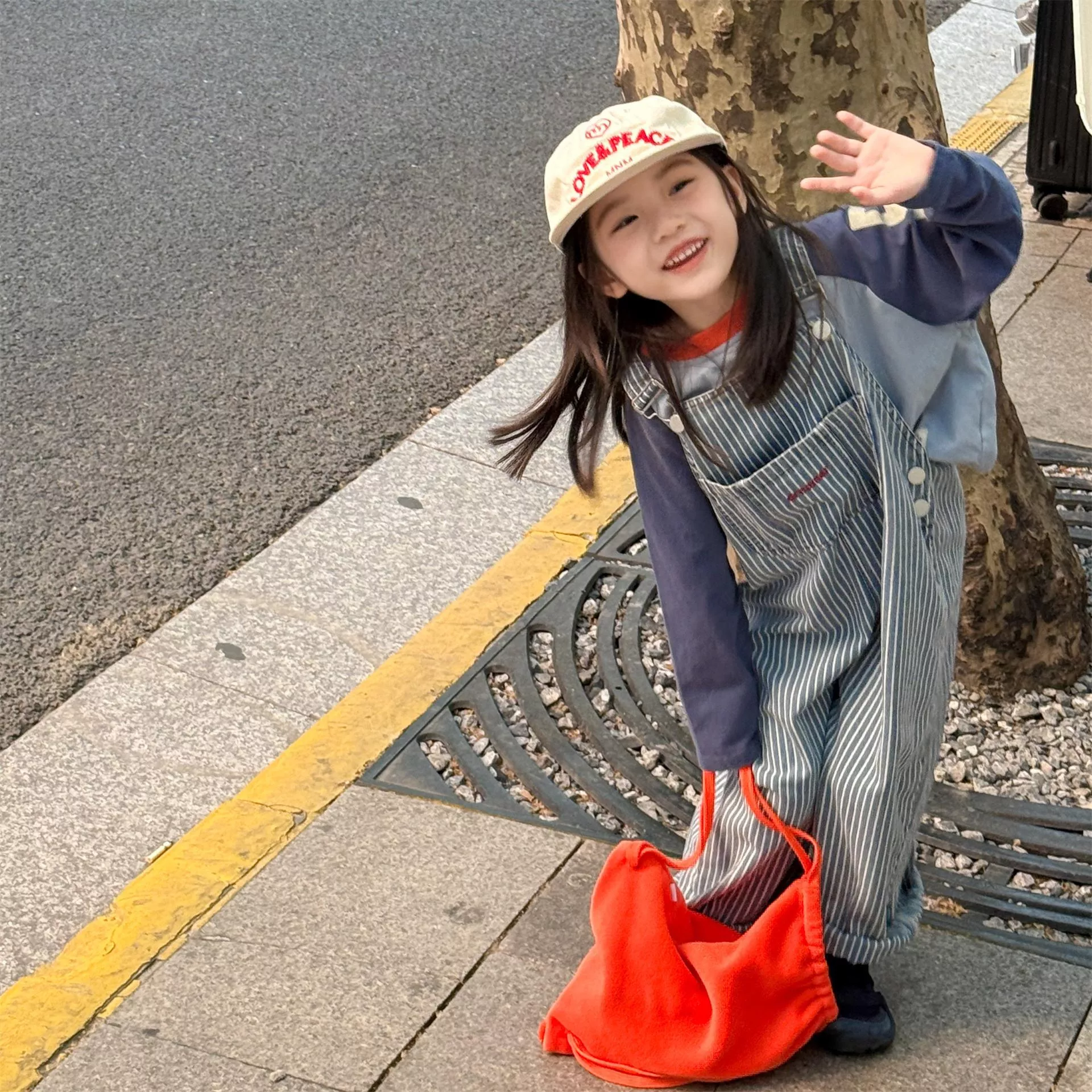 韓系造型工裝吊帶褲