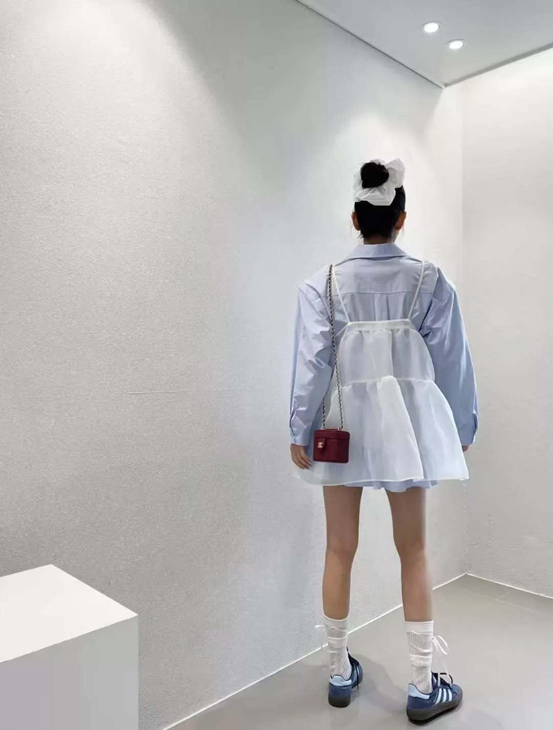 薄紗吊帶砰砰蛋糕襯衣