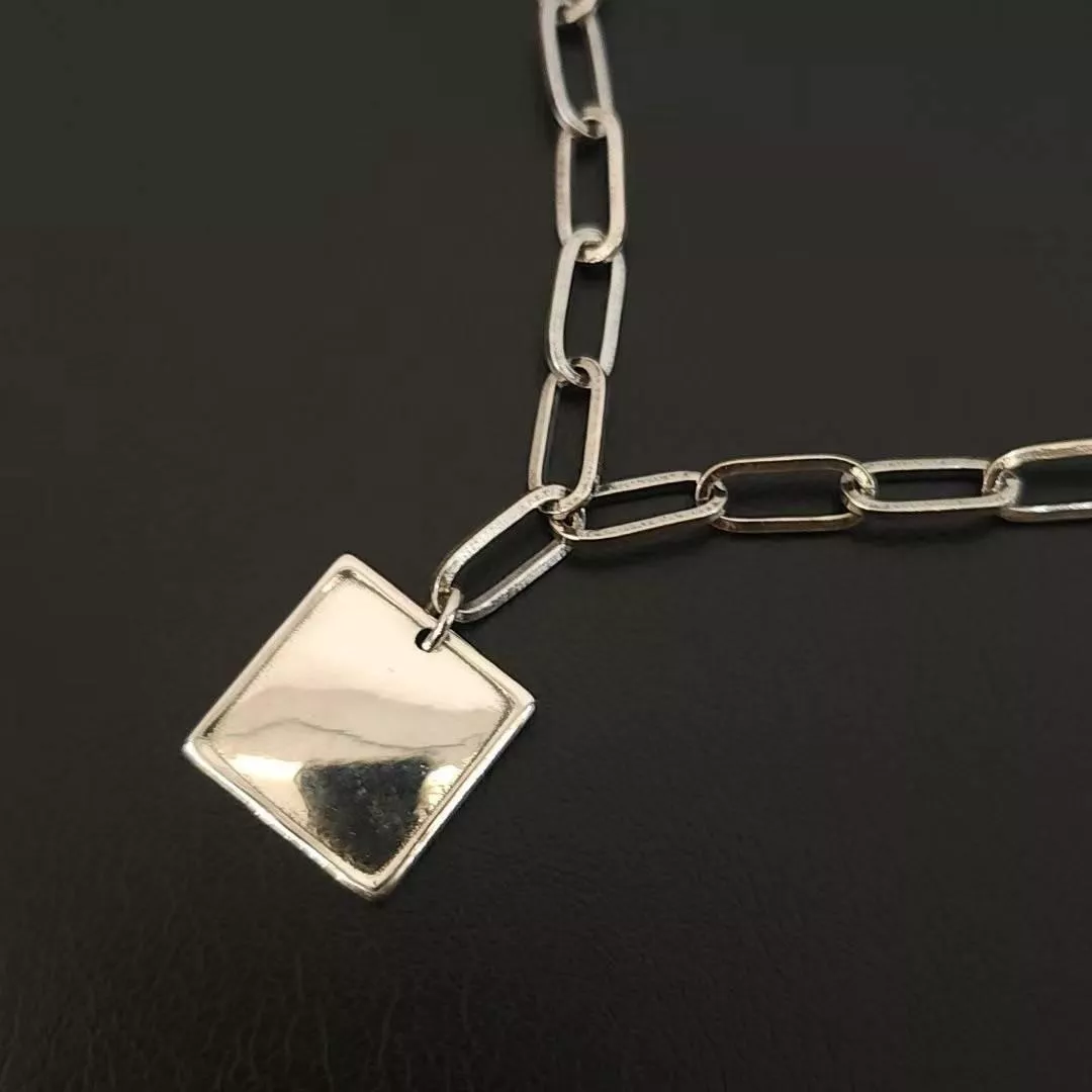 迴針練方形吊墜銀鍊