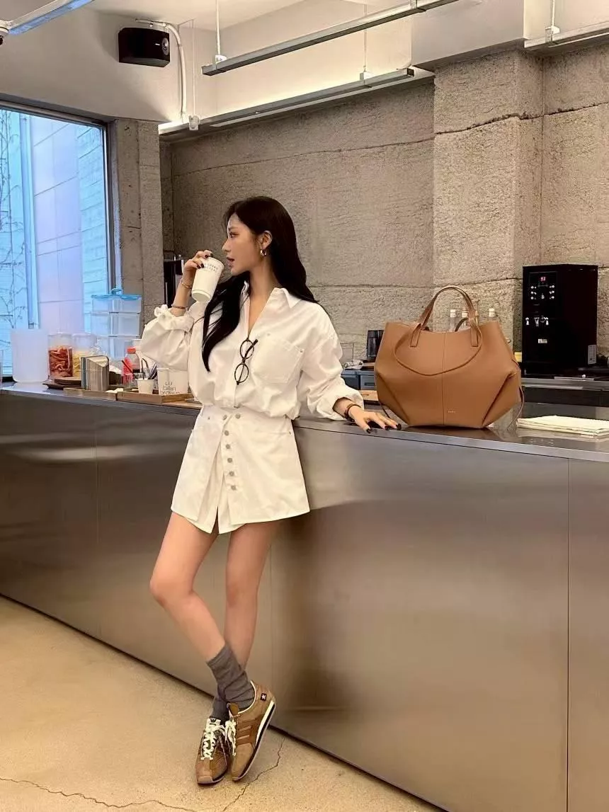 排扣下襬假片裙短洋