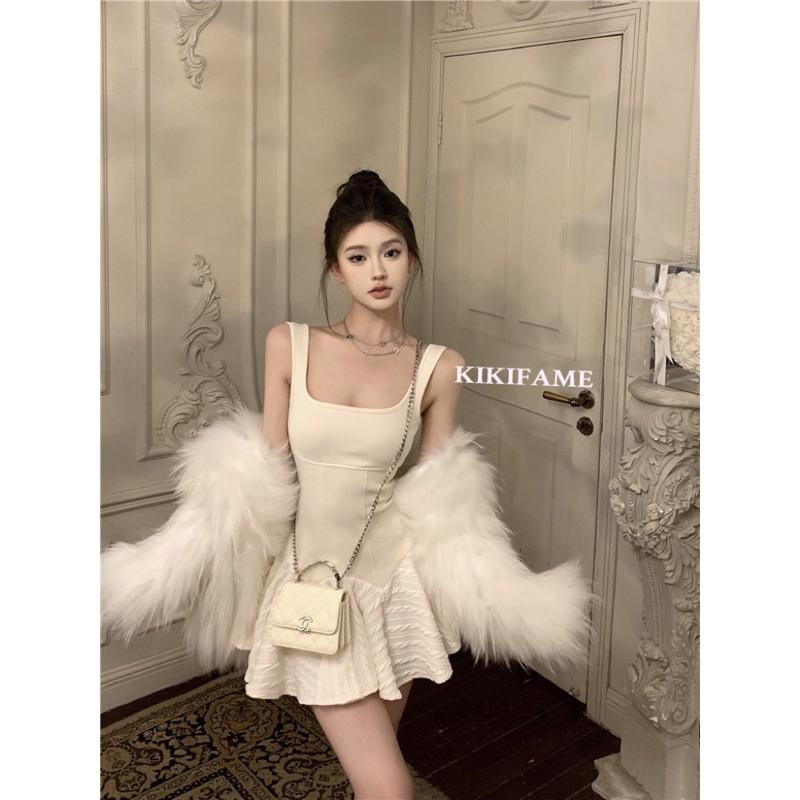 KIKIFAME🕊️氣質仙仙!純欲方領收腰拼接洋裝 A字洋裝 吊帶裙 吊帶洋裝 小香風 無袖洋裝 連身裙 短裙 蓬蓬裙