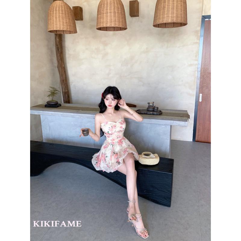 KIKIFAME🌸仙女系唯美玫瑰印花吊帶裙 碎花洋裝 連身裙 A字洋裝 收腰洋裝 渡假洋裝 甜美洋裝 蓬蓬洋裝 蓬蓬裙