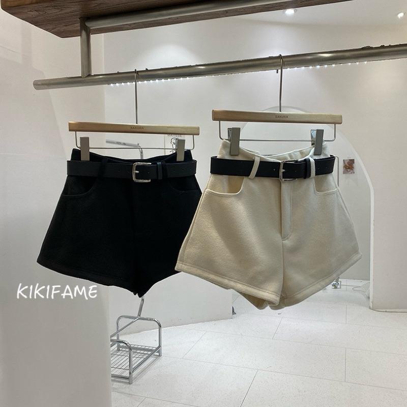 KIKIFAME🩶INS質感·五色 秋冬經典百搭毛呢短褲(附腰帶)高腰短褲 高腰褲 顯瘦短褲 休閒短褲 毛呢褲 腰帶短褲