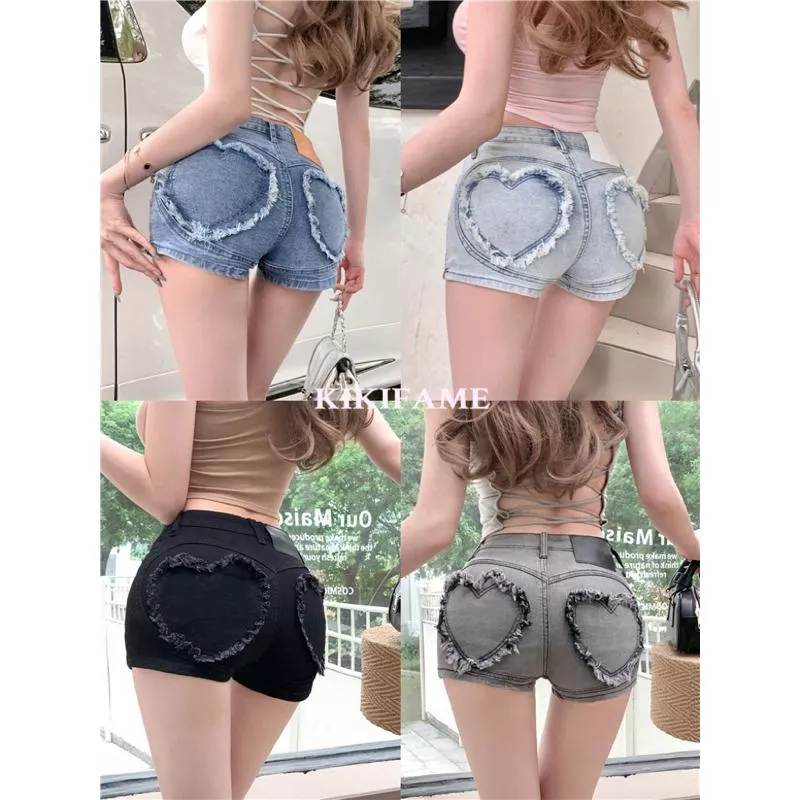 KIKIFAME🤍四色 辣妹性感愛心造型牛仔短褲 熱褲 休閒短褲 牛仔褲 休閒褲 彈力褲 百搭短褲 丹寧褲 性感短褲