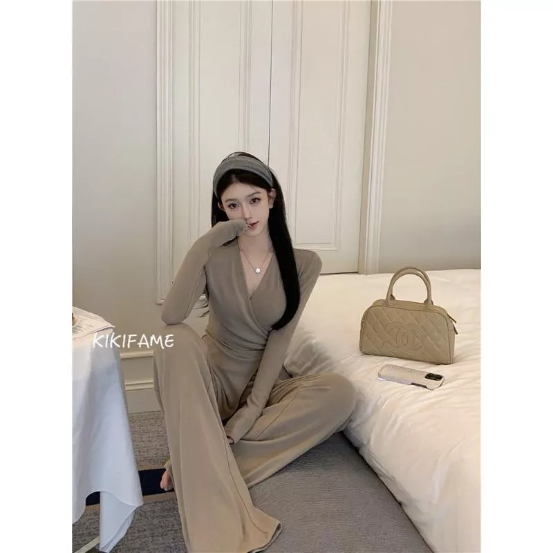 KIKIFAME🤎小姐姐休閒感V領長袖綁帶上衣 鬆緊腰長褲 長袖上衣 收腰 休閒套裝 休閒長褲 兩件套 高腰褲 休閒褲