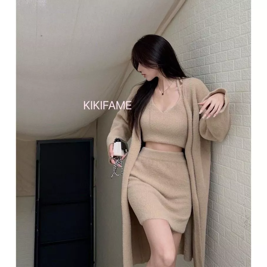 💛美 兩色 JANE慵懶毛毛背心 毛毛短裙 毛衣外套 針織背心 掛脖背心 針織短裙 長版外套 毛衣罩衫 KIKIFAME