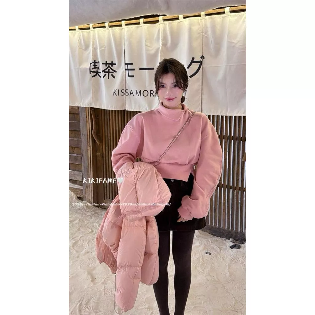 【𝐊𝐈𝐊𝐈𝐅𝐀𝐌𝐄】🌸一日韓妹～𝒪𝓃𝓃𝒾甜美不規則翻領長袖上衣 衛衣 加絨上衣 翻領上衣 長袖T恤 短版上衣 粉色上衣