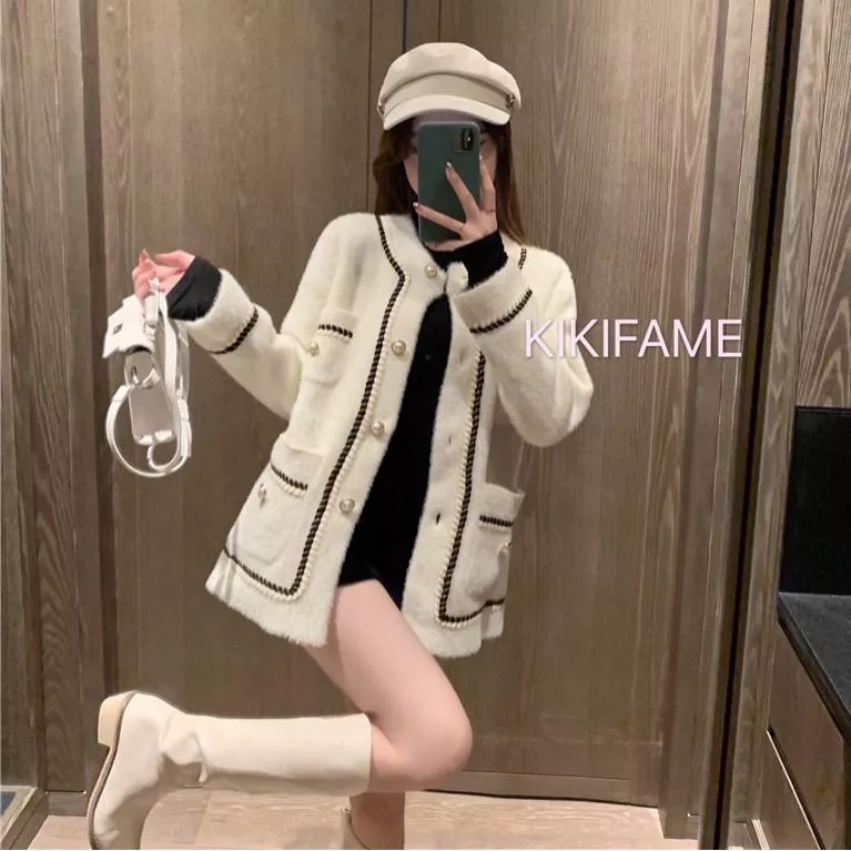 現貨🔗【𝐊𝐈𝐊𝐈𝐅𝐀𝐌𝐄】🍸千金名媛珍珠扣毛絨外套 排扣外套 水貂絨外套 秋冬外套 排扣外套 皮草 小香風外套 毛毛外套