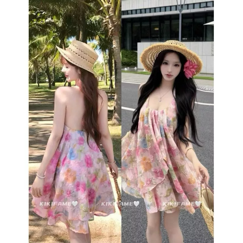 【𝐊𝐈𝐊𝐈𝐅𝐀𝐌𝐄】🌸𝓖𝓪𝓻𝓭𝓮𝓷.盛夏繁花✨明媚U領暈染碎花掛脖露背洋裝 掛脖洋裝 印花 碎花洋裝 渡假洋裝 A字洋裝