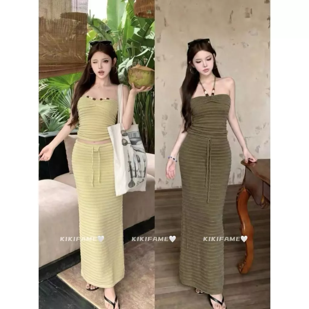 【𝐊𝐈𝐊𝐈𝐅𝐀𝐌𝐄】🥥氛圍渡𝓋𝒶𝒸𝒶𝓉𝒾𝑜𝓃✨～異國串珠提花掛脖背心+開衩長裙套裝 兩件套 渡假套裝 半身裙 露背上衣
