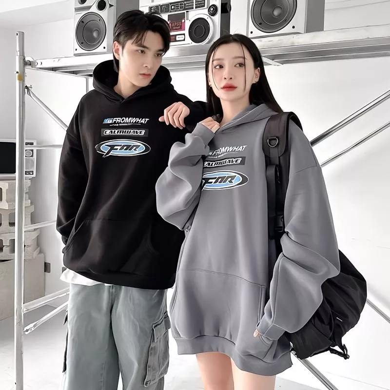 美式賽車風 CALMWAVE 仿舊斑駁字母 標語印花 厚磅純棉 刷毛 連帽長袖帽T