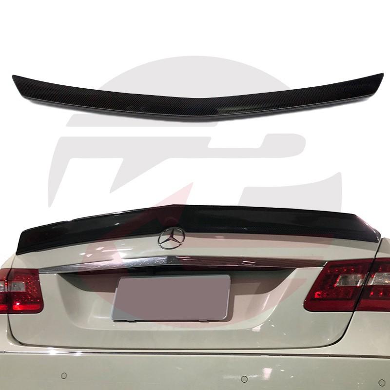 KP擎利國際 BENZ W212 四門 E-Class 前後期通用 E200 E350 E63 抽真空 碳纖維V款尾翼