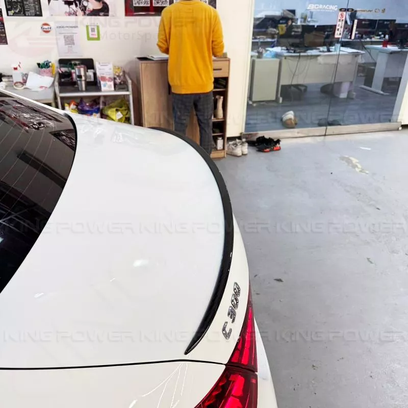 KP擎利國際 BENZ W206 乾碳AMG款 尾翼 小壓尾 碳纖維 鴨尾 擾流板 C Class 實體店面 預約安裝 KP擎利國際 BENZ W206 乾碳AMG款 尾翼 小壓尾 碳纖維 鴨尾 擾流板 C Class 實體店面 預約安裝