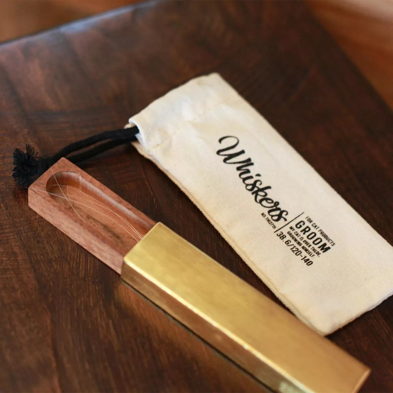 日本品牌 貓咪鬍鬚收集盒