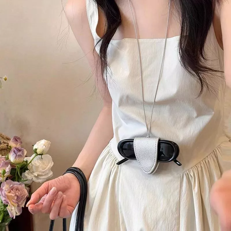 預購。磁吸式掛脖眼鏡夾