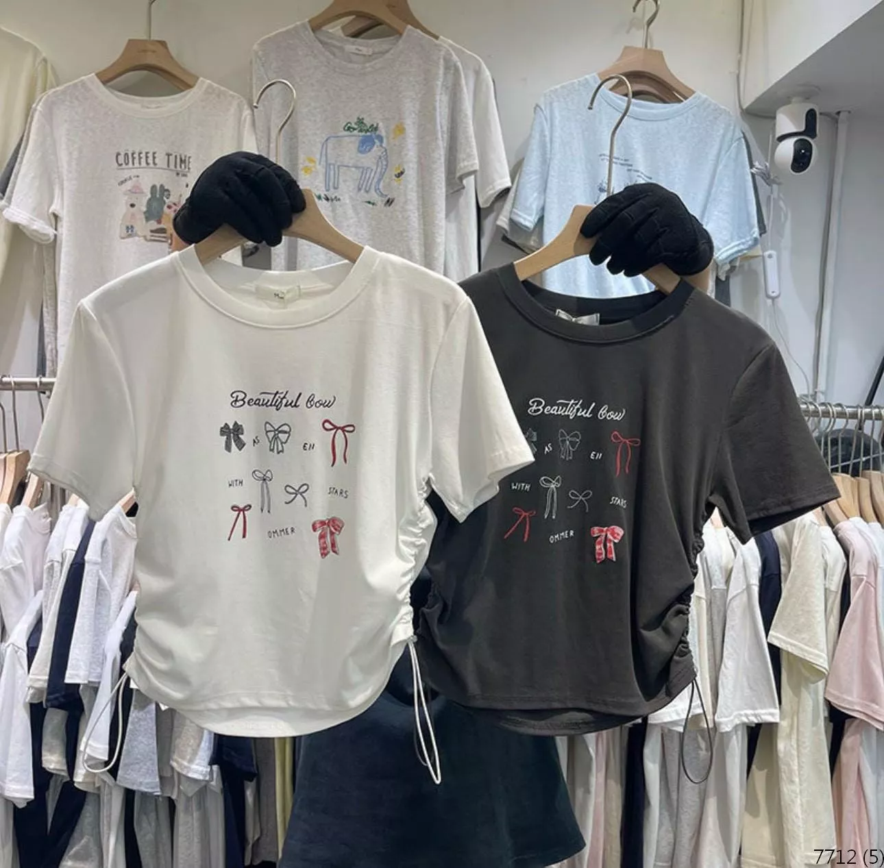 預購。小蝴蝶結側抽繩短版棉T