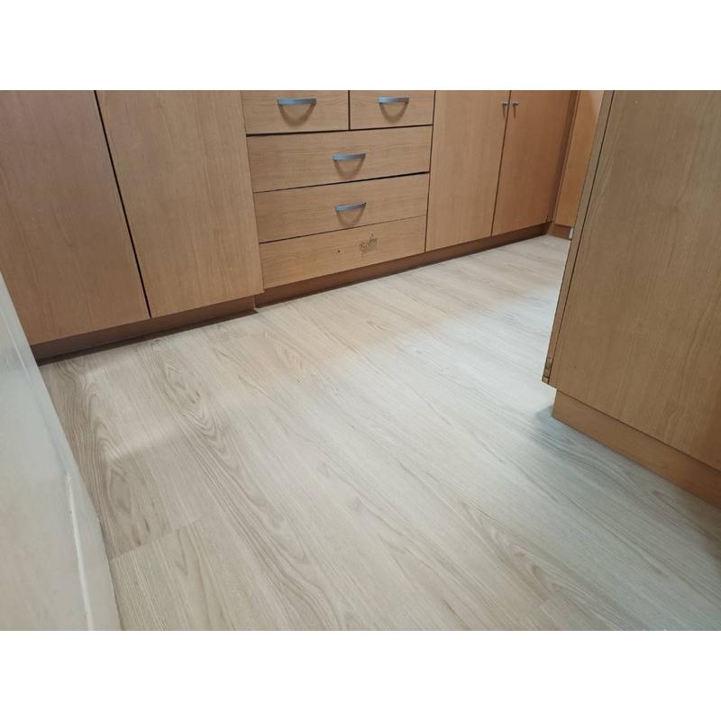 石晶卡扣spc防水地板5.5mm（diy、免黏、免釘、不傷地板）