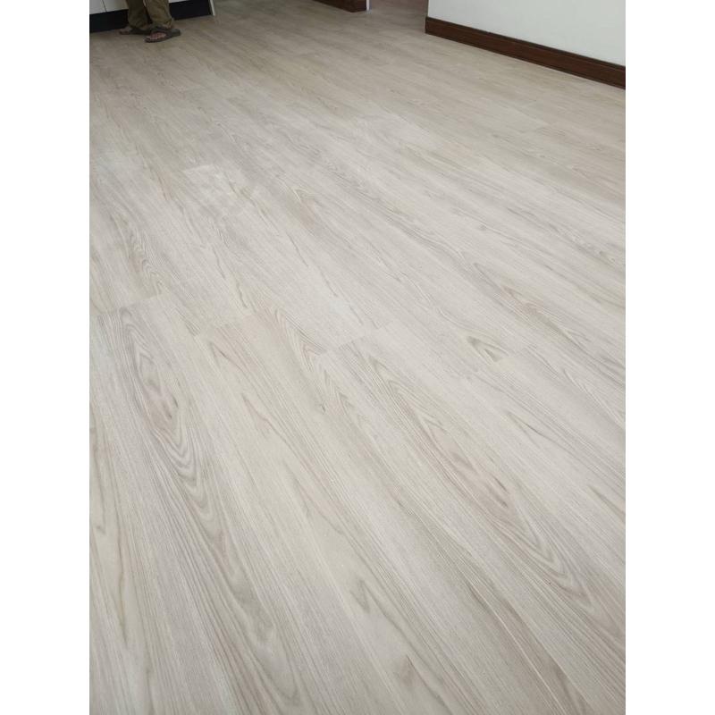 石晶卡扣spc防水地板5.5mm（diy、免黏、免釘、不傷地板）