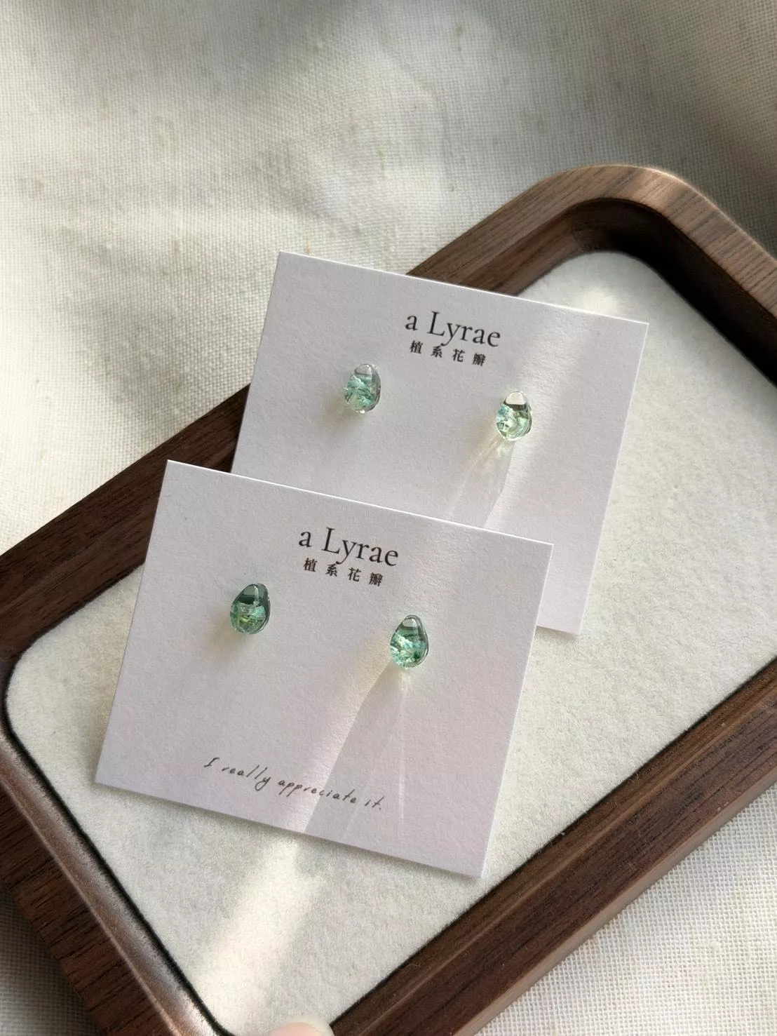 aLyrae手作飾品 | 米粒系列 耳針式 耳環 醫療鋼  迷你米粒  藻綠