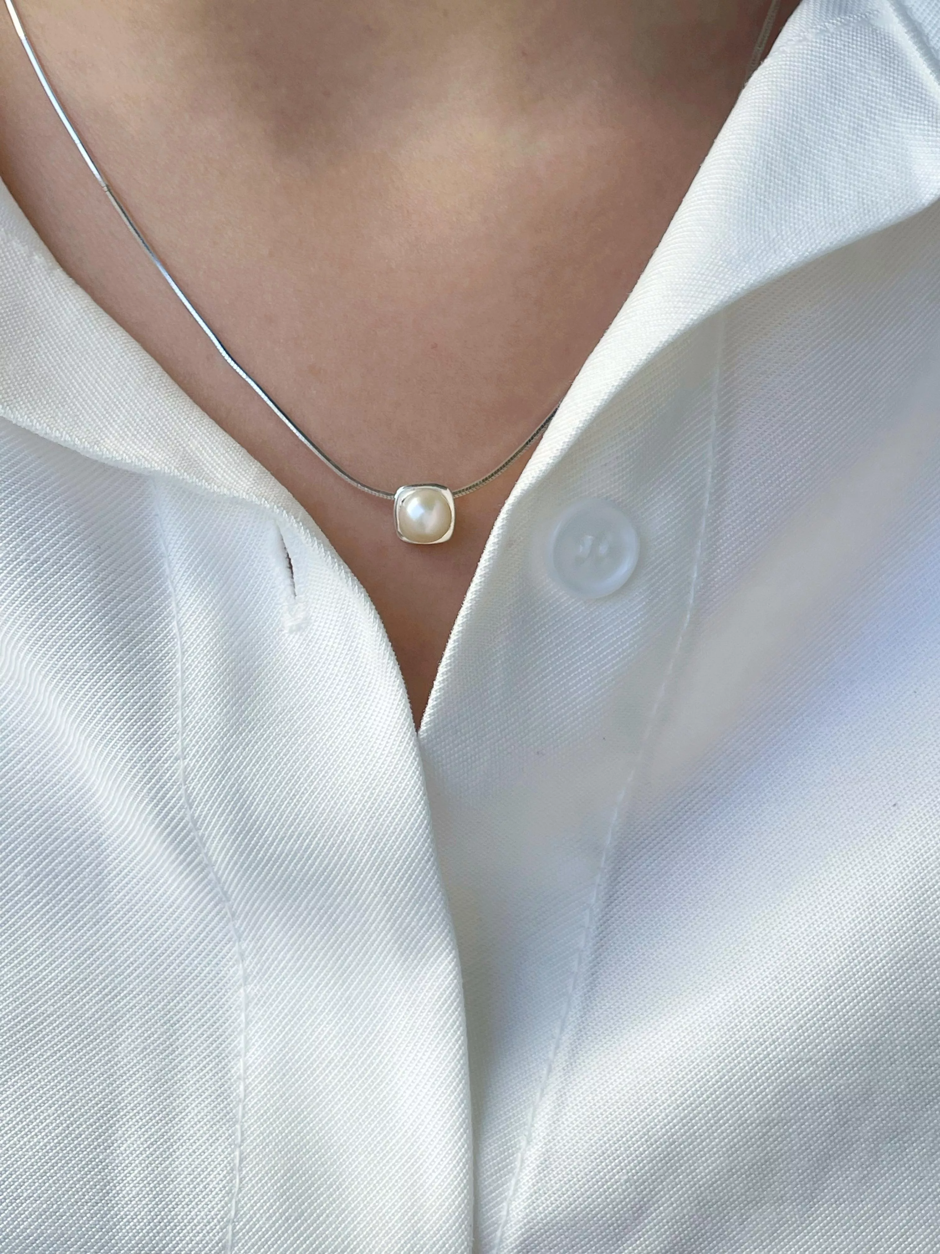 隨意的優雅純銀珍珠項鍊