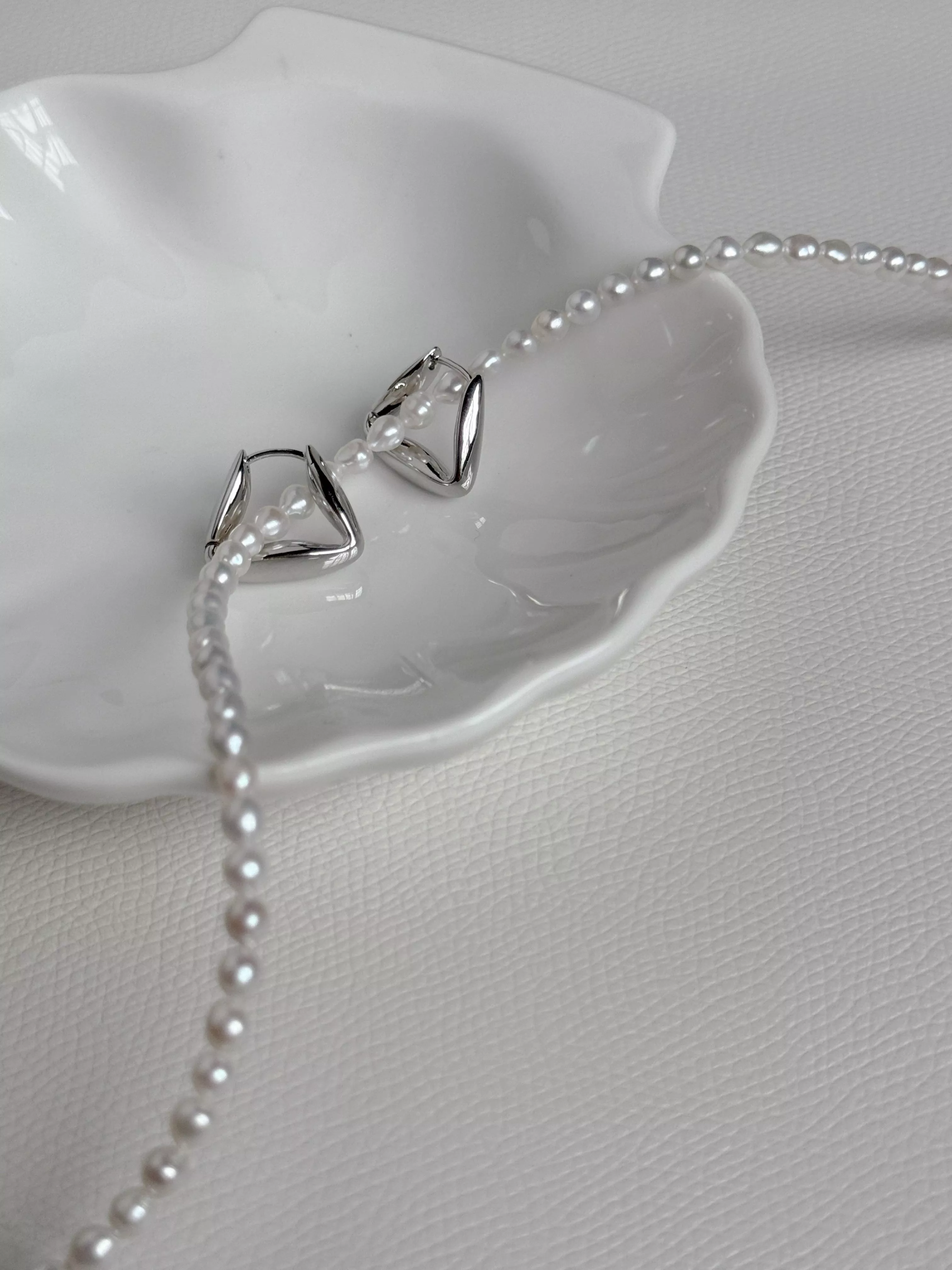 界限・幾何鈦鋼耳環-銀