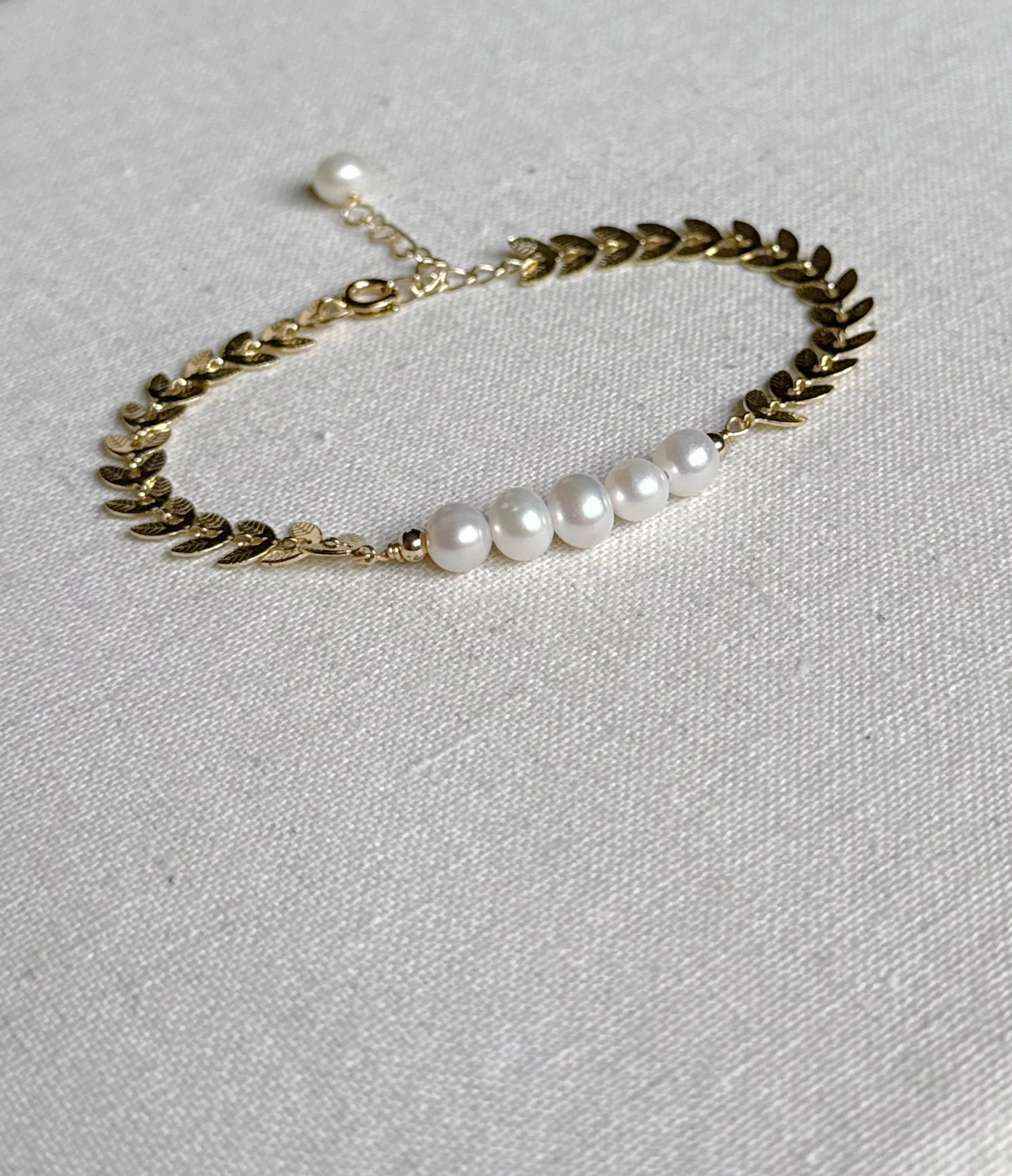 月桂女神・珍珠手鍊