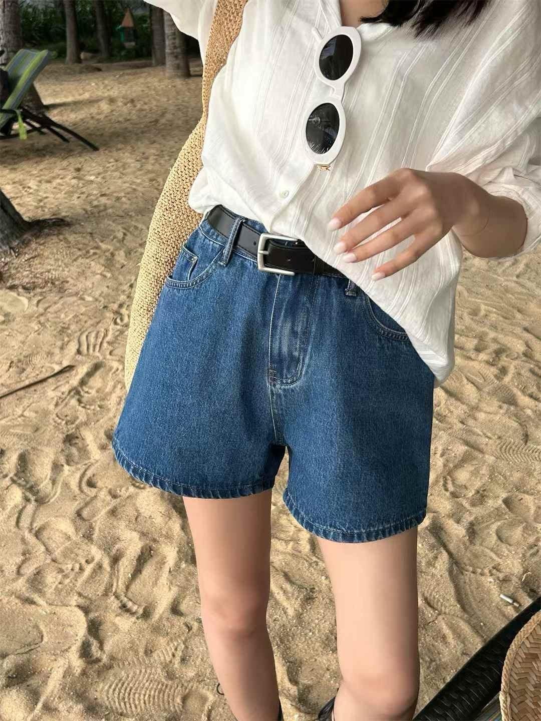 附皮帶牛仔短褲