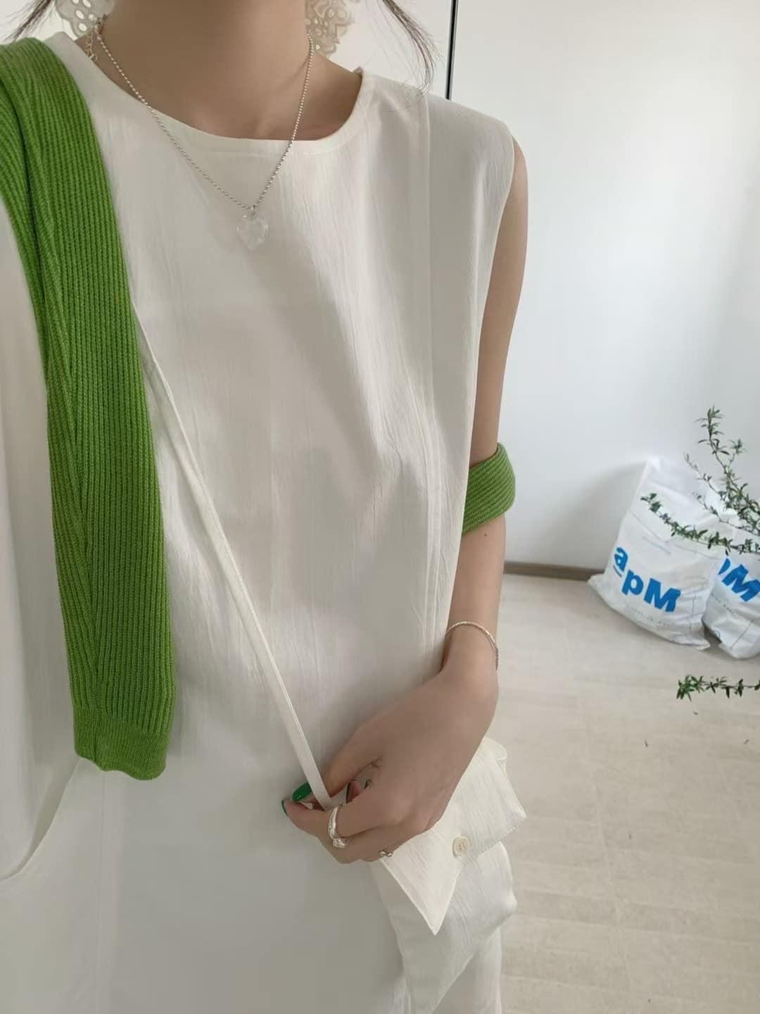 背心洋裝配包