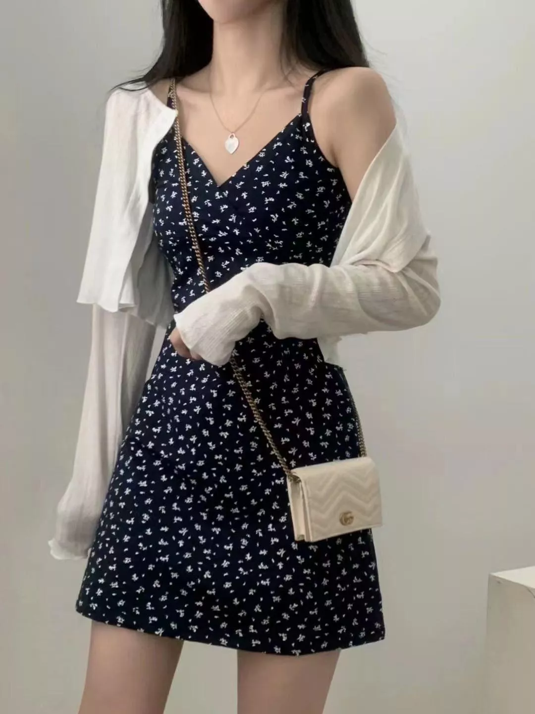 溫柔v領碎花洋+外套