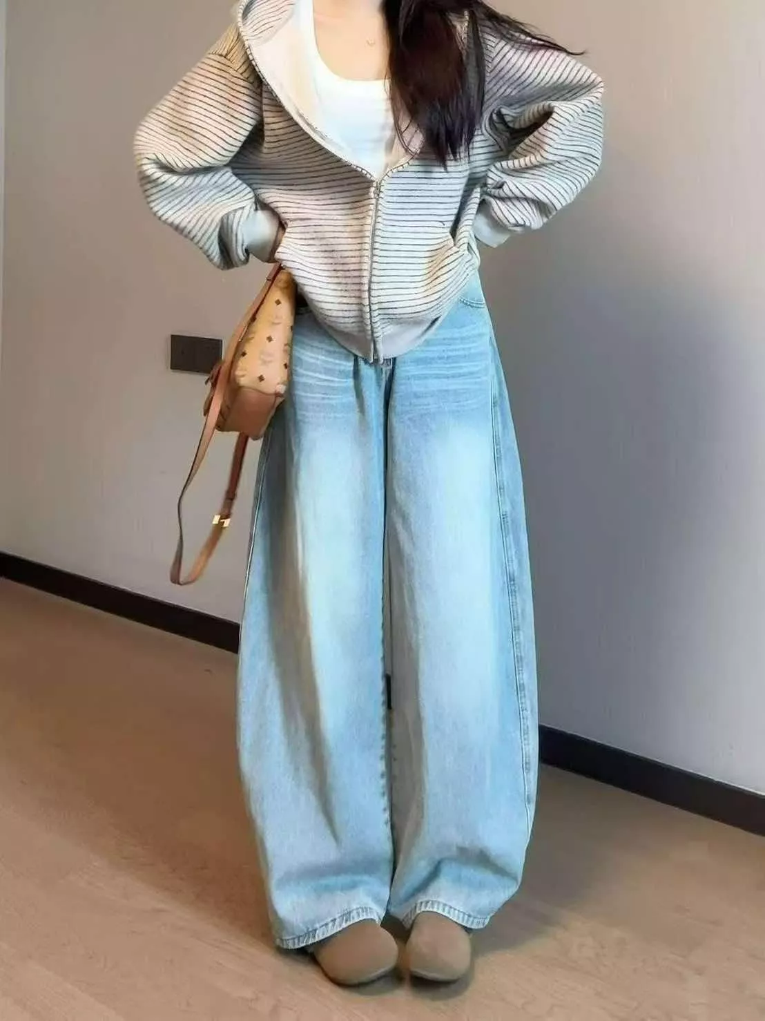 貓須洗水彎刀褲