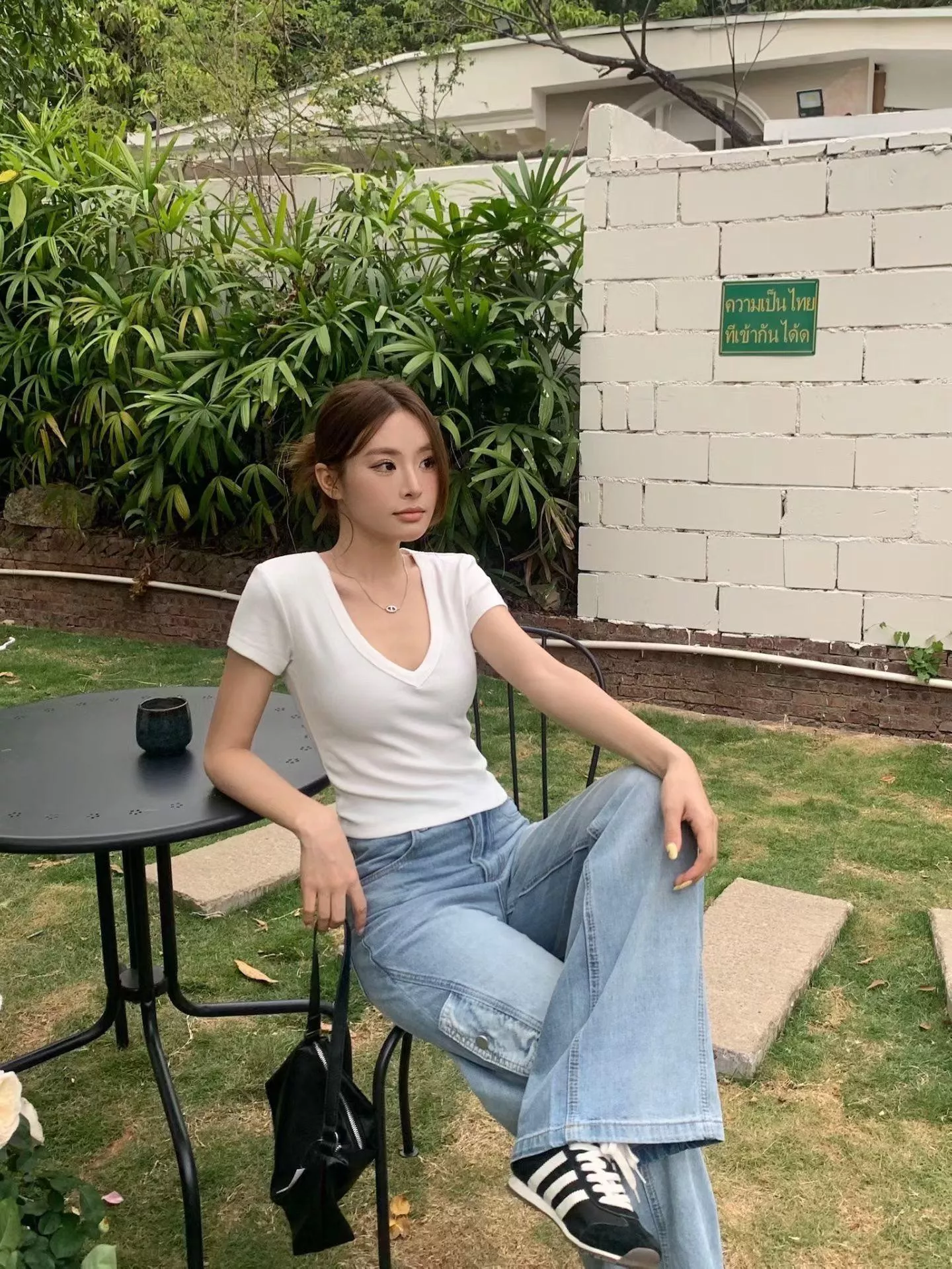 v領必買超顯瘦棉T