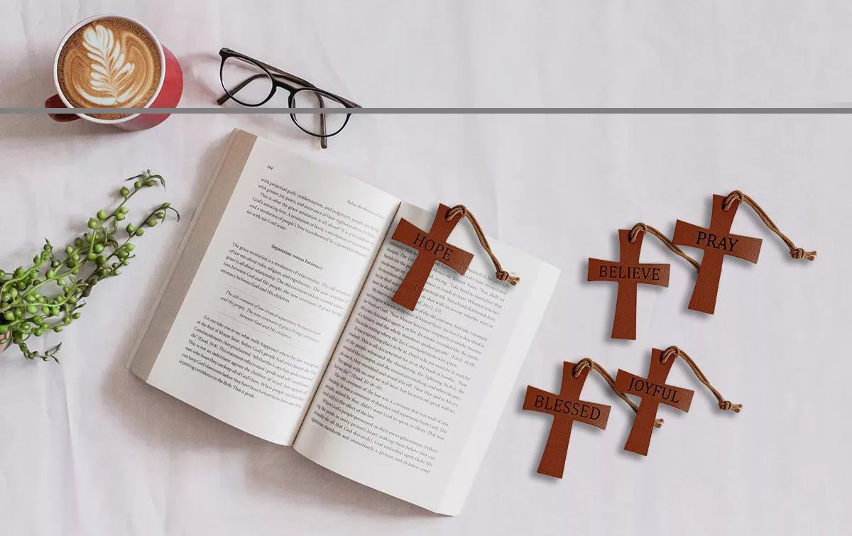 英文十架皮革書籤-共五款