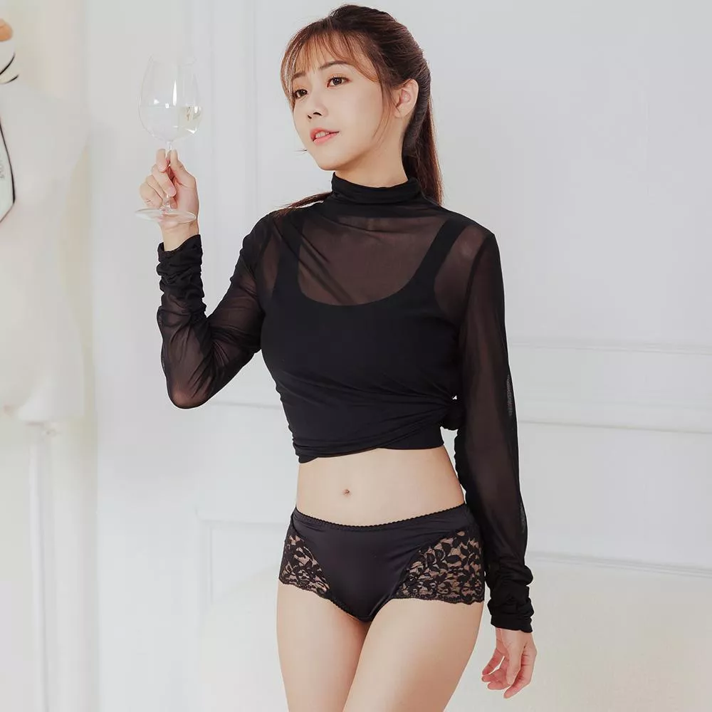 【SKYLIE銀離子抗菌內褲】柔魅蕾絲中腰平口款｜透氣親膚・抑菌除臭・長效舒適-黑色