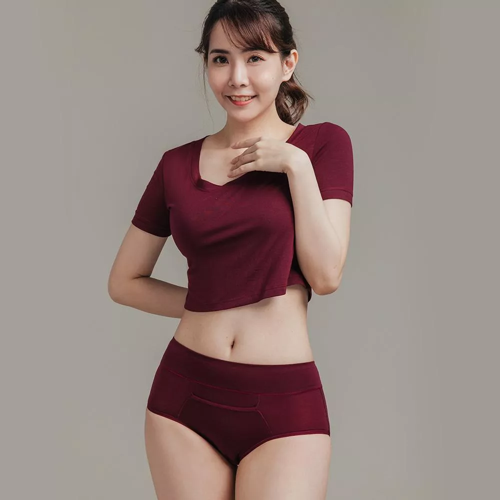 NEONER 天絲棉高腰暖宮親膚生理褲｜親膚透氣・防漏保暖-酒紅色