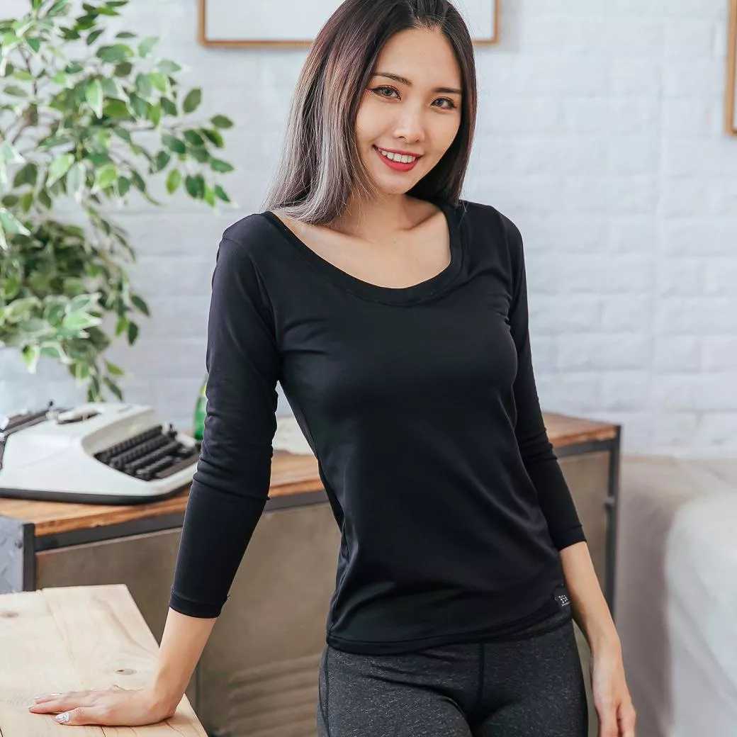 NEONER女薄款U領彈力氣暖絨發熱保暖衣-黑色