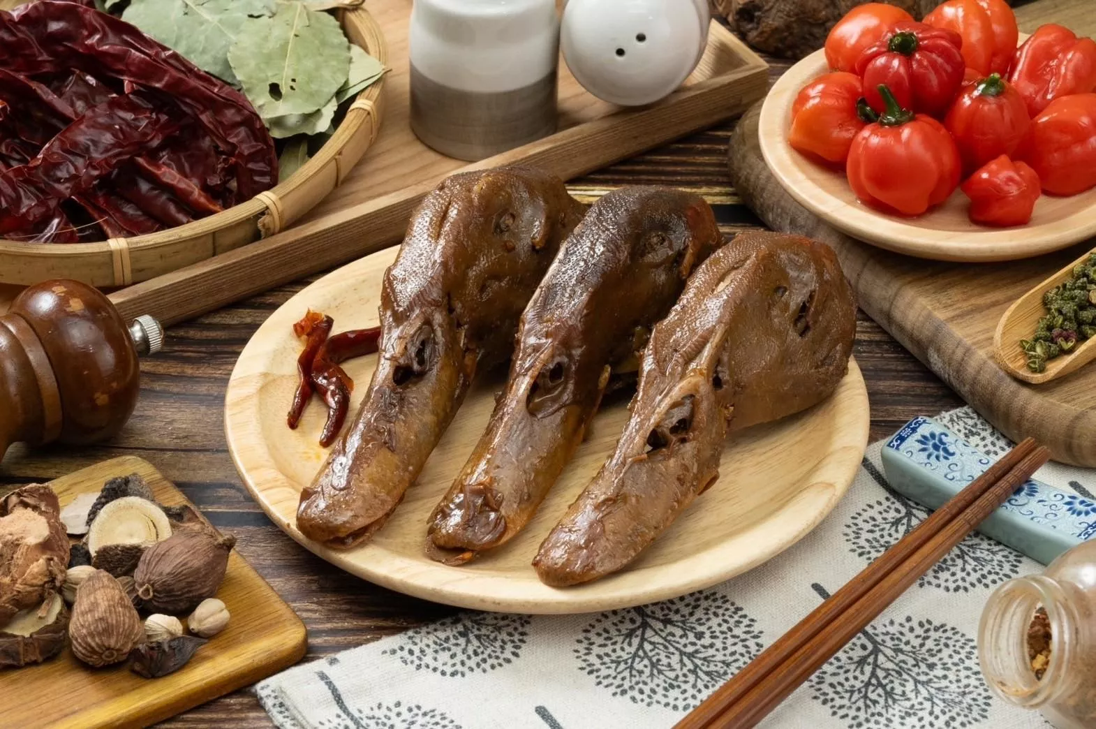 瀏瀏湘│麻辣鴨頭(3支)